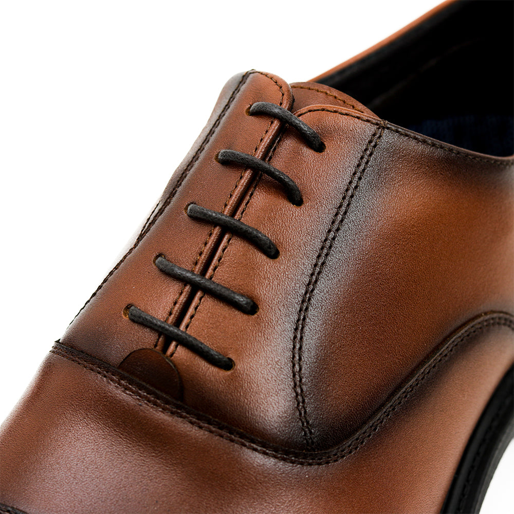 【4E】超軽量ビジネスシューズ ストレートチップ AGP7812 BROWN